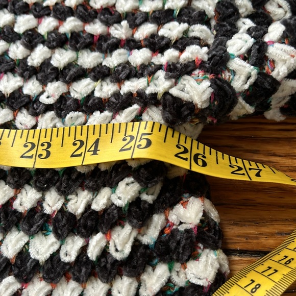 net.153 chenille cardigan sweater. Open front style. Size S/M (oversized) - Picture 6 of 12